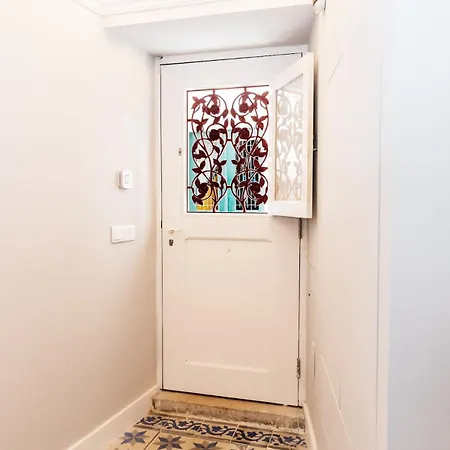 Apartment Exquisite Portuguese Soul Alfama 2p *