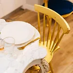 Exquisite Portuguese Soul Alfama 2p Apartman
