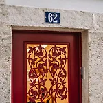 Exquisite Portuguese Soul Alfama 2p